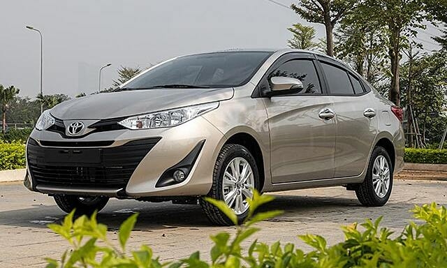 300 triệu nên mua xe điện hay xe xăng cũ?