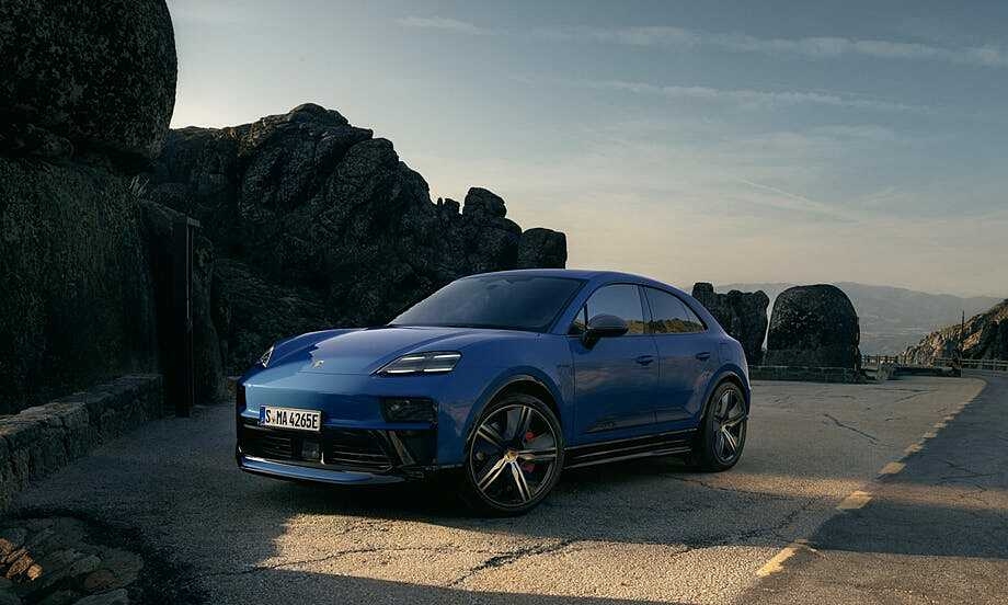 Porsche hy sinh 99 lợi nhuận để đầu tư xe điện