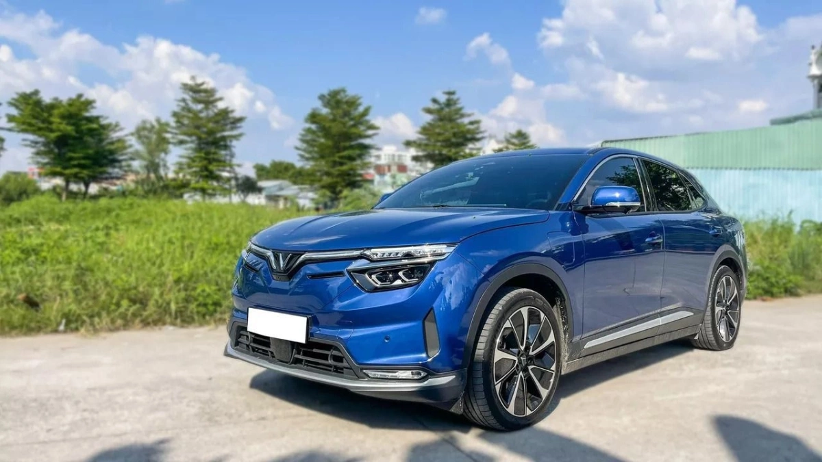 VinFast VF8 2023 giá 740 triệu nên mua lại