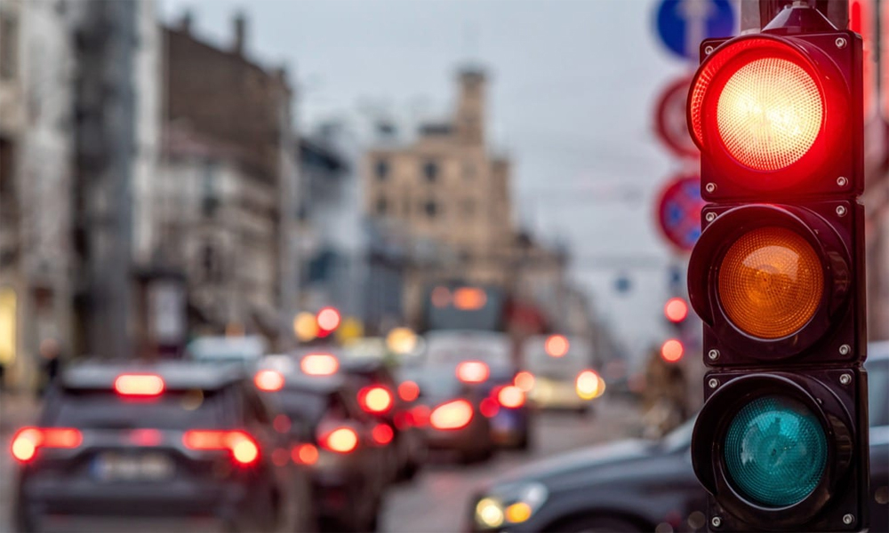 Đèn giao thông có thể thêm màu trắng