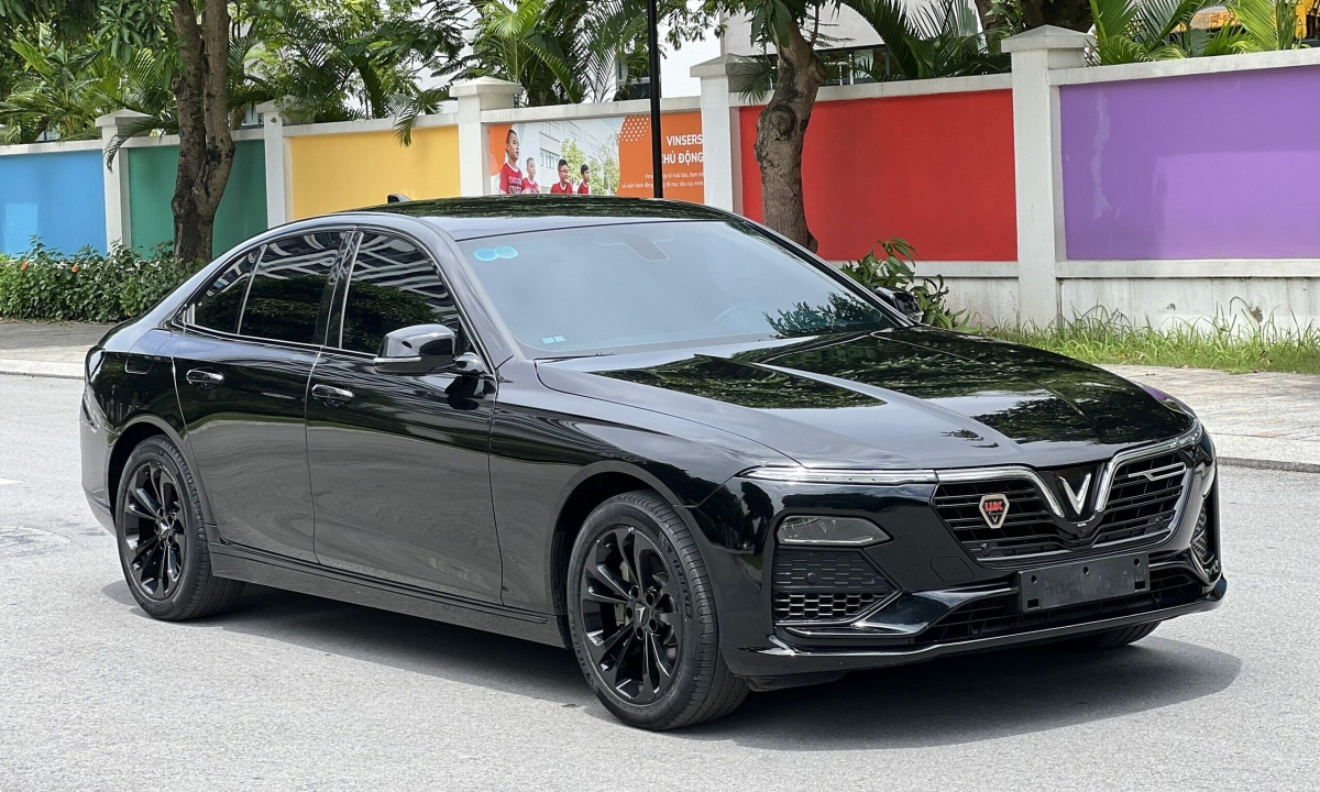 550 triệu nên mua lại VinFast Lux A 2022