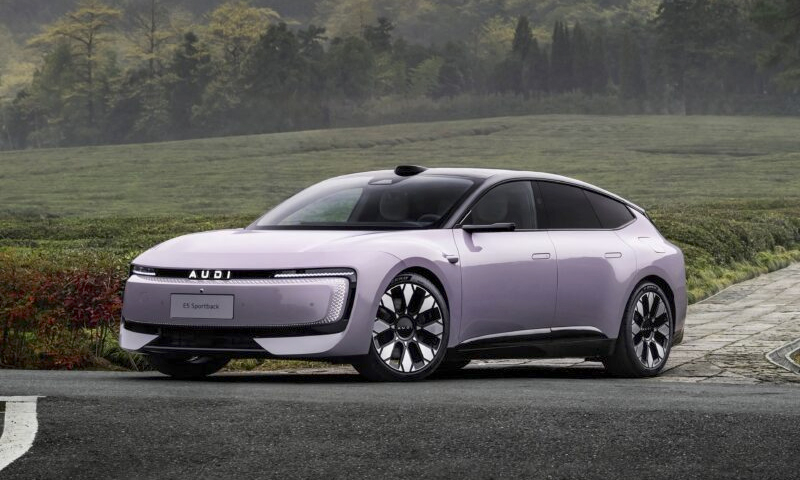 AUDI E5 Sportback ra mắt giá từ 32 800 USD