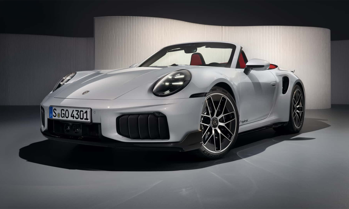 Porsche 911 Turbo S mới chiếc 911 mạnh nhất lịch sử